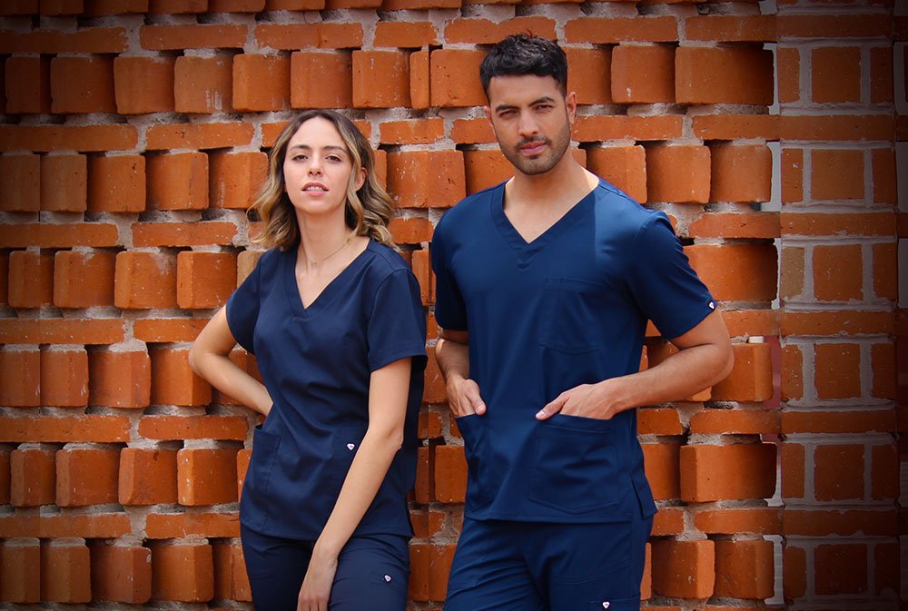 Uniformes Salud para Hombre - Bravo Uniforms