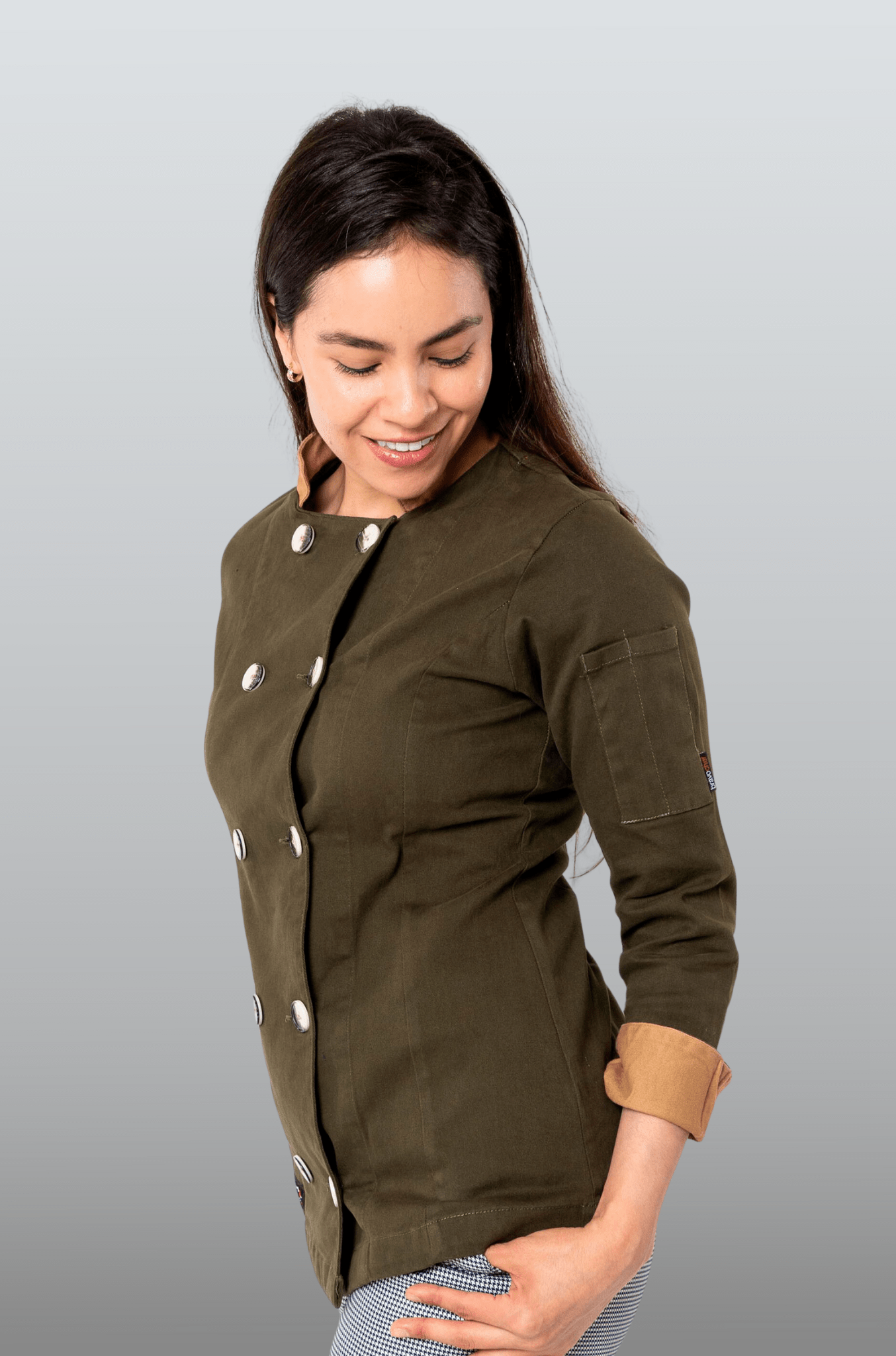 FILIPINA CHEF CORTE REGULAR MILÁN MUJER #Color_Verde Oliva