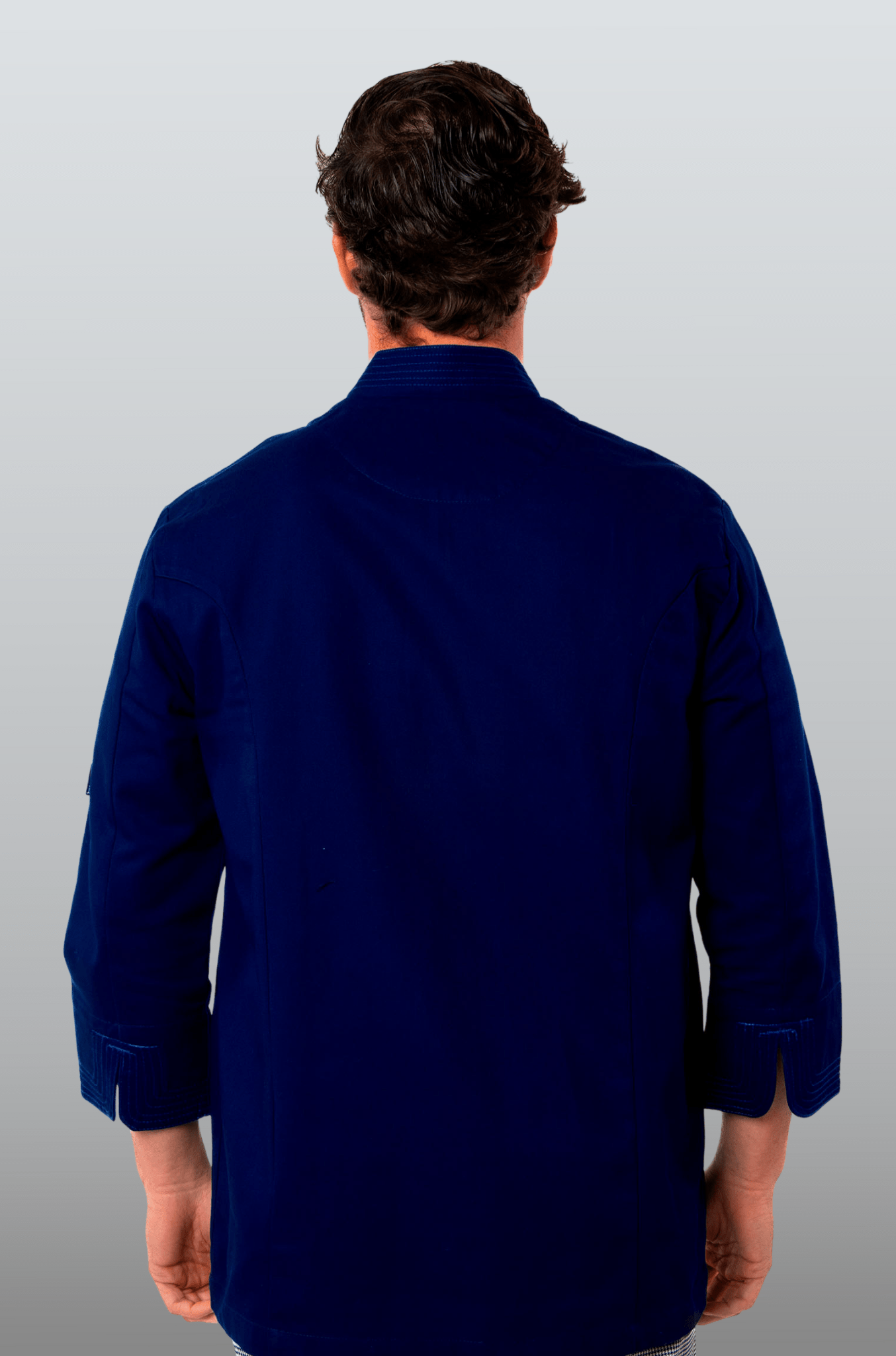 FILIPINA EJECUTIVA CHEF CORTE REGULAR LYON HOMBRE