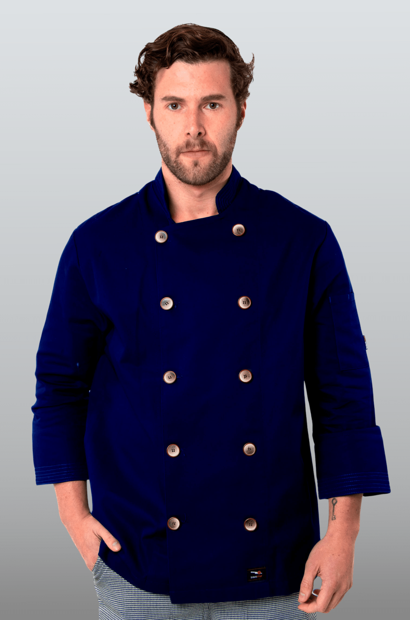 FILIPINA EJECUTIVA CHEF CORTE REGULAR LYON HOMBRE