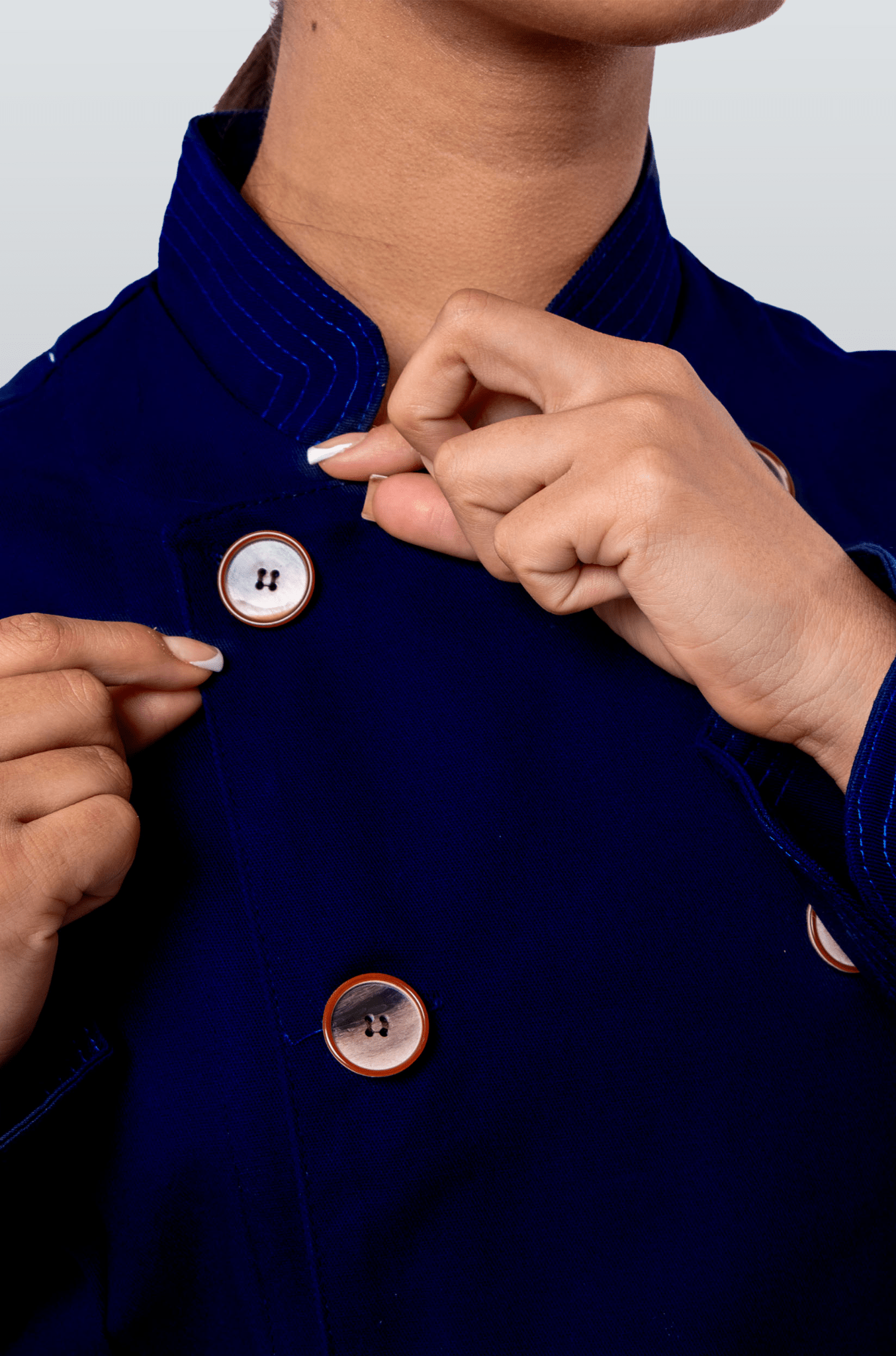 FILIPINA EJECUTIVA CHEF CORTE REGULAR LYON MUJER