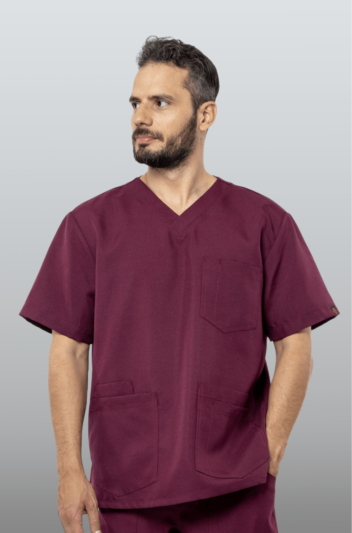 FILIPINA PARA CAMARISTA O LIMPIEZA COLOMBIA HOMBRE