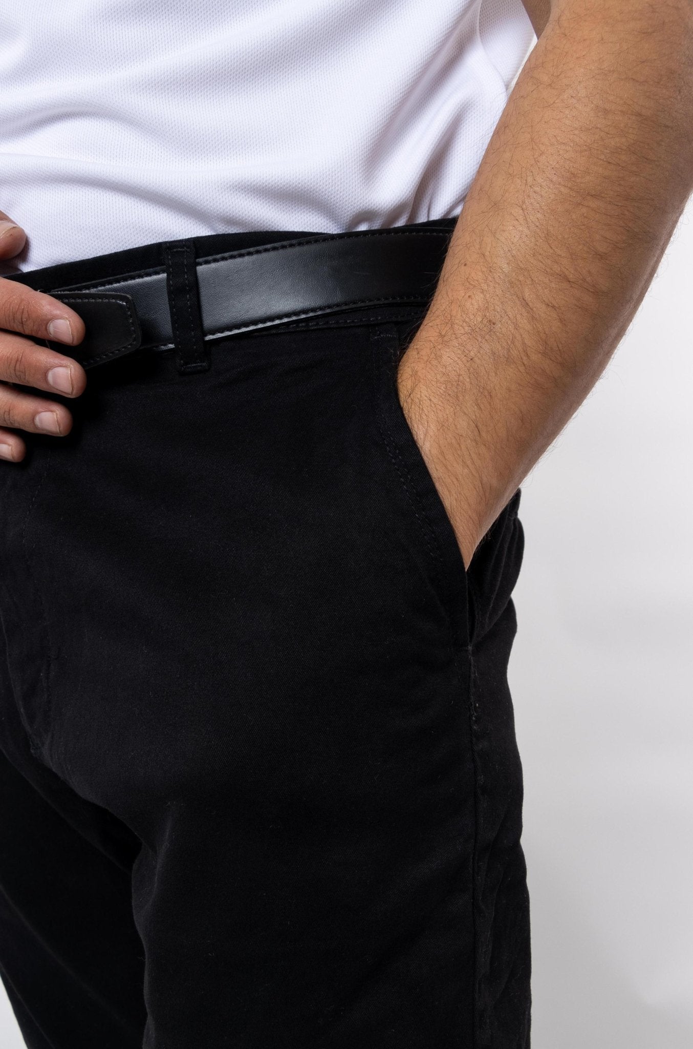 PANTALÓN CASUAL DETROIT HOMBRE #Color_Negro