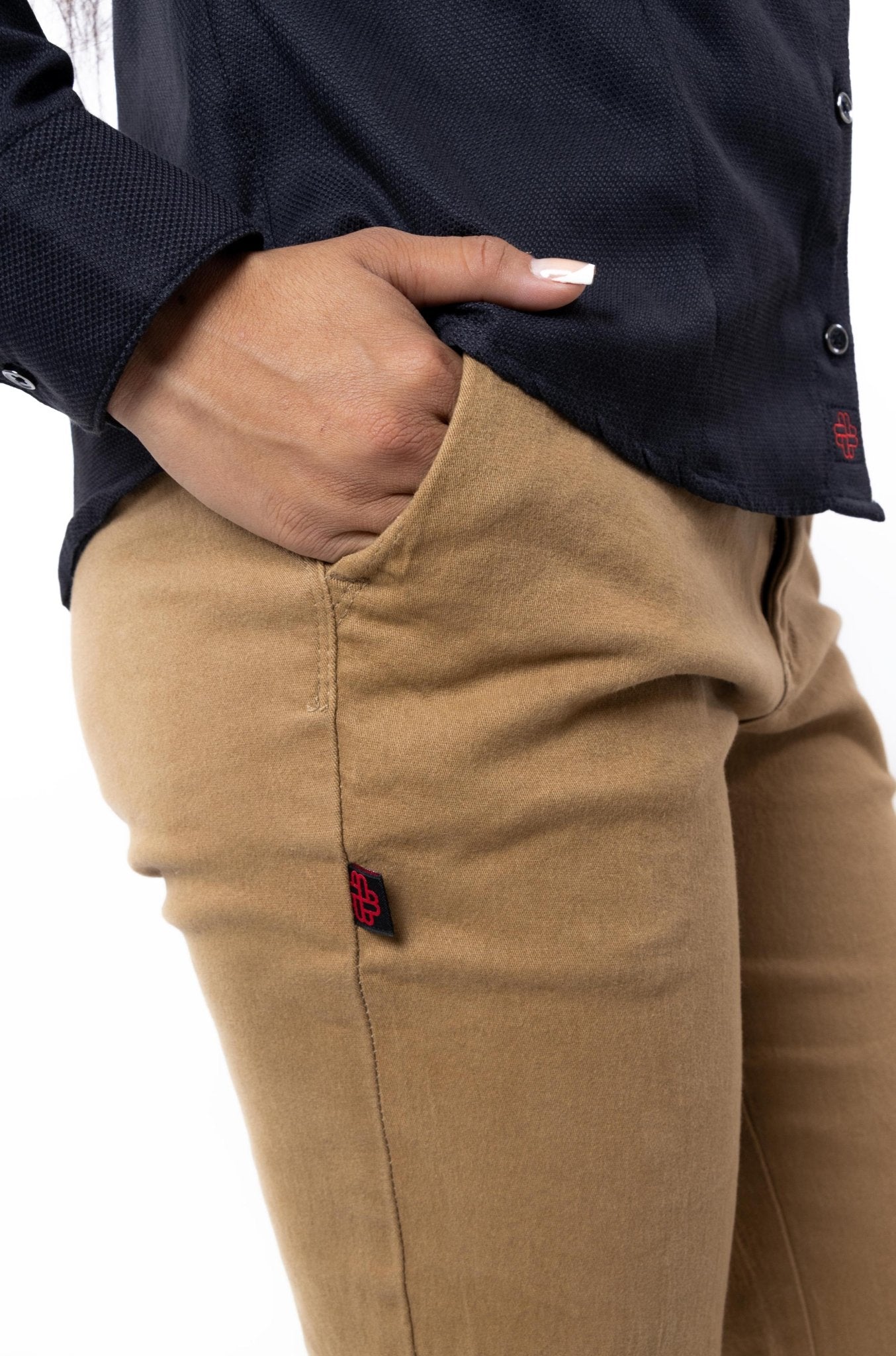 PANTALÓN CASUAL DETROIT MUJER #Color_Cafe