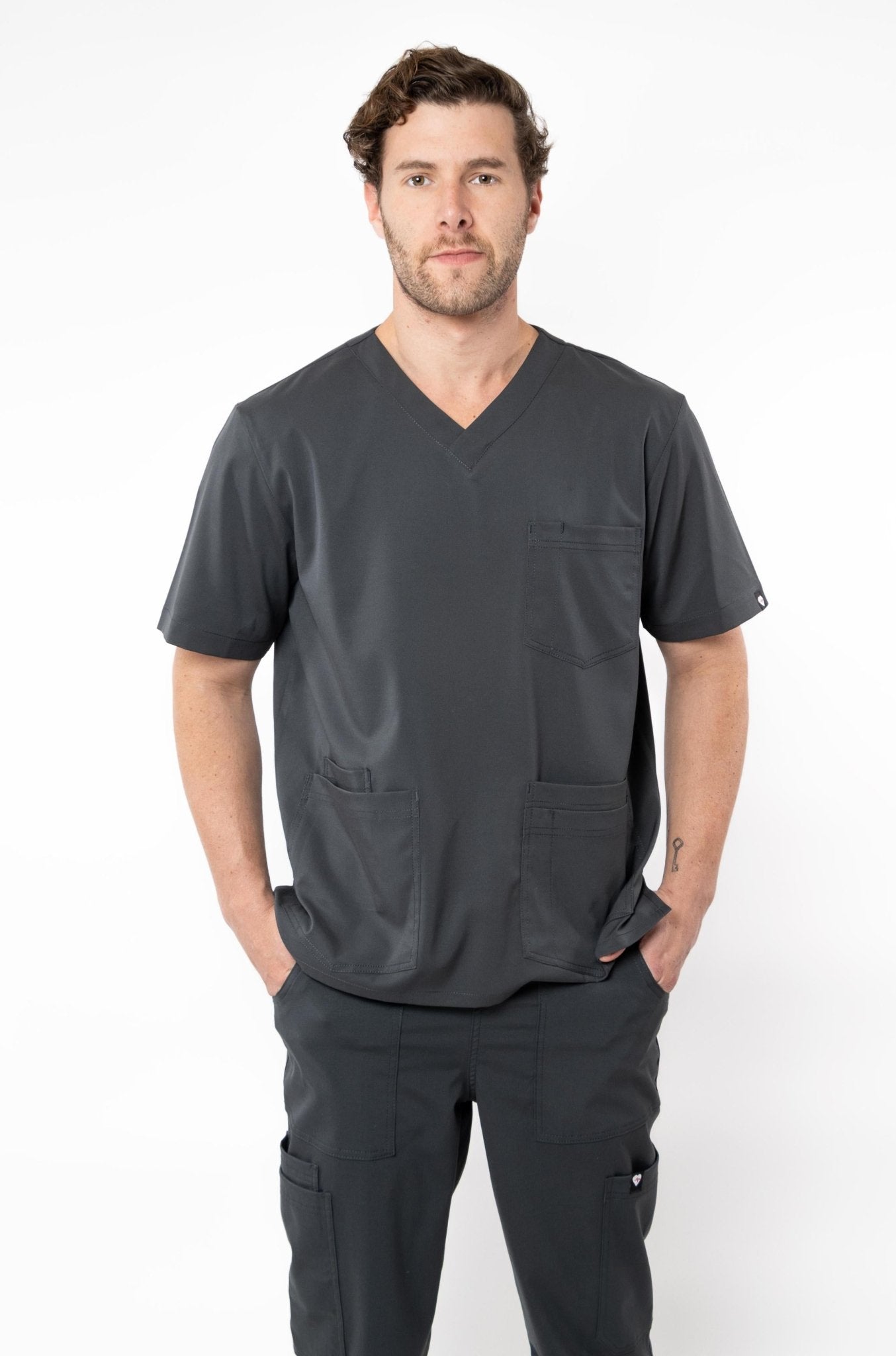 FILIPINA MÉDICA PARA SCRUB CAMBRIDGE HOMBRE #Color_Gris