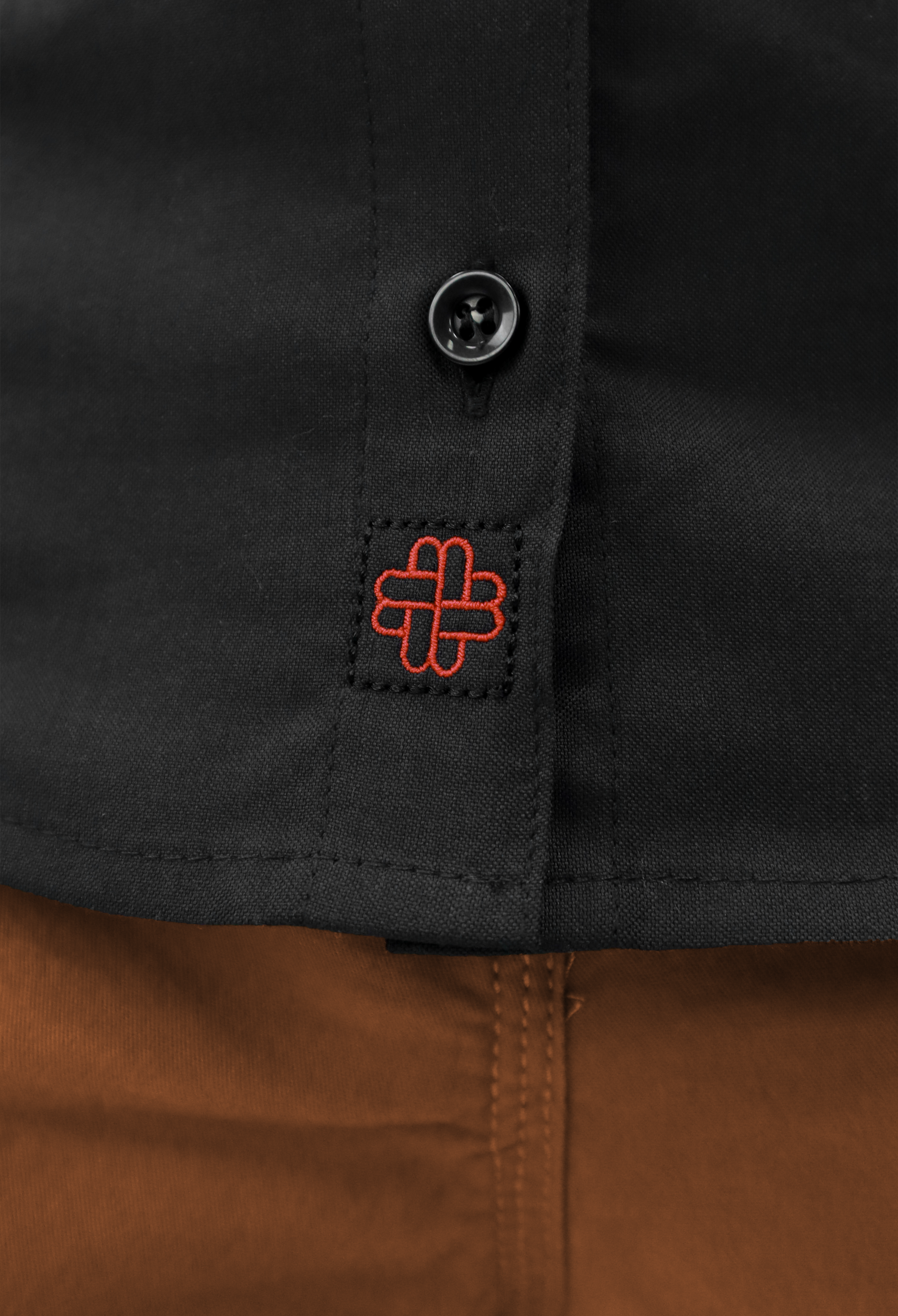 CAMISA BÁSICA MANGA LARGA MONCLOVA MUJER #Color_Negro