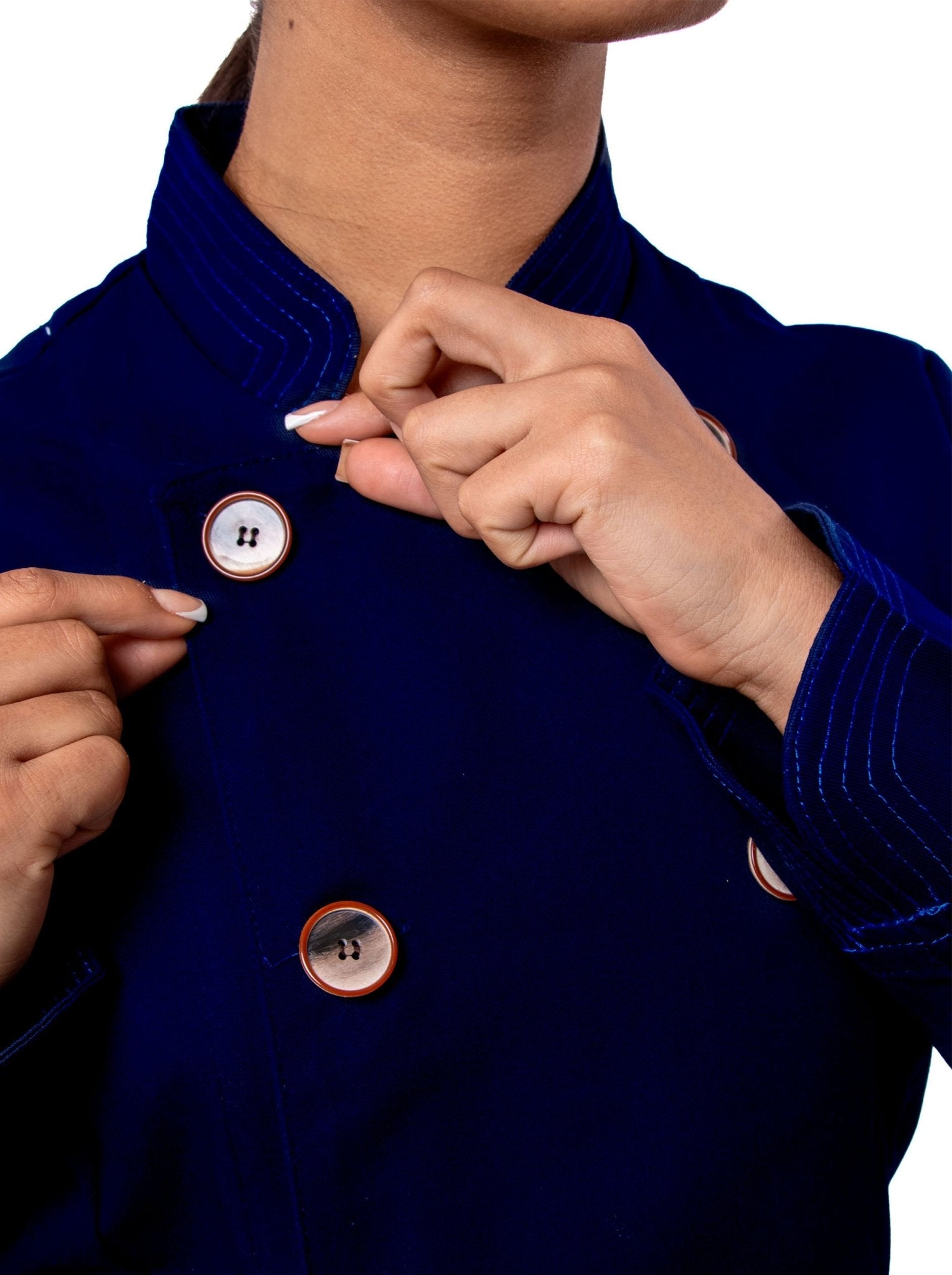 FILIPINA EJECUTIVA CHEF CORTE REGULAR LYON MUJER