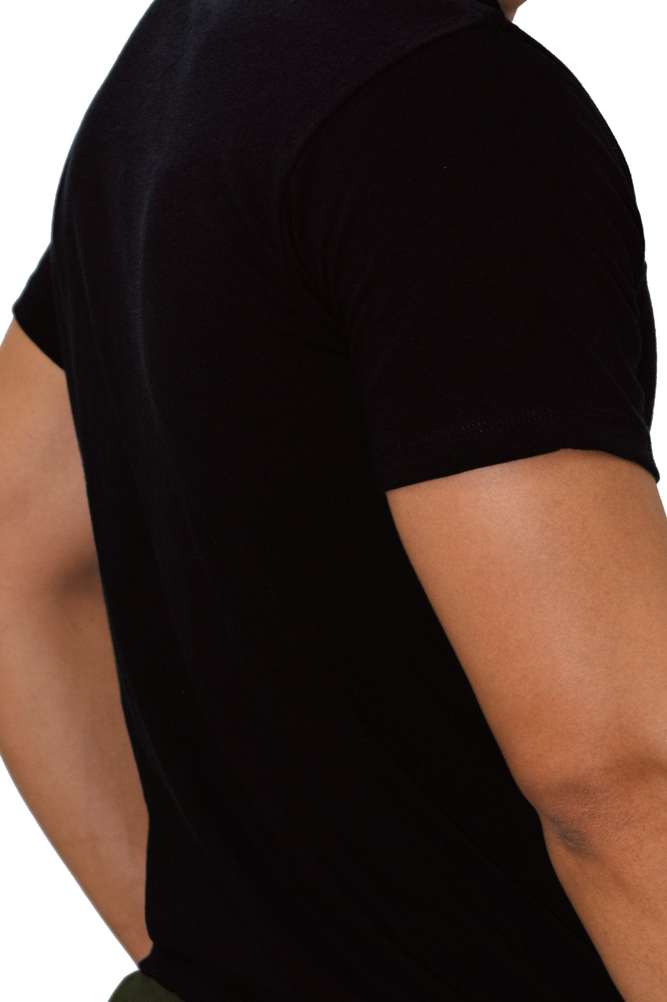 PLAYERA CUELLO REDONDO MALIBÚ HOMBRE #Color_Negro