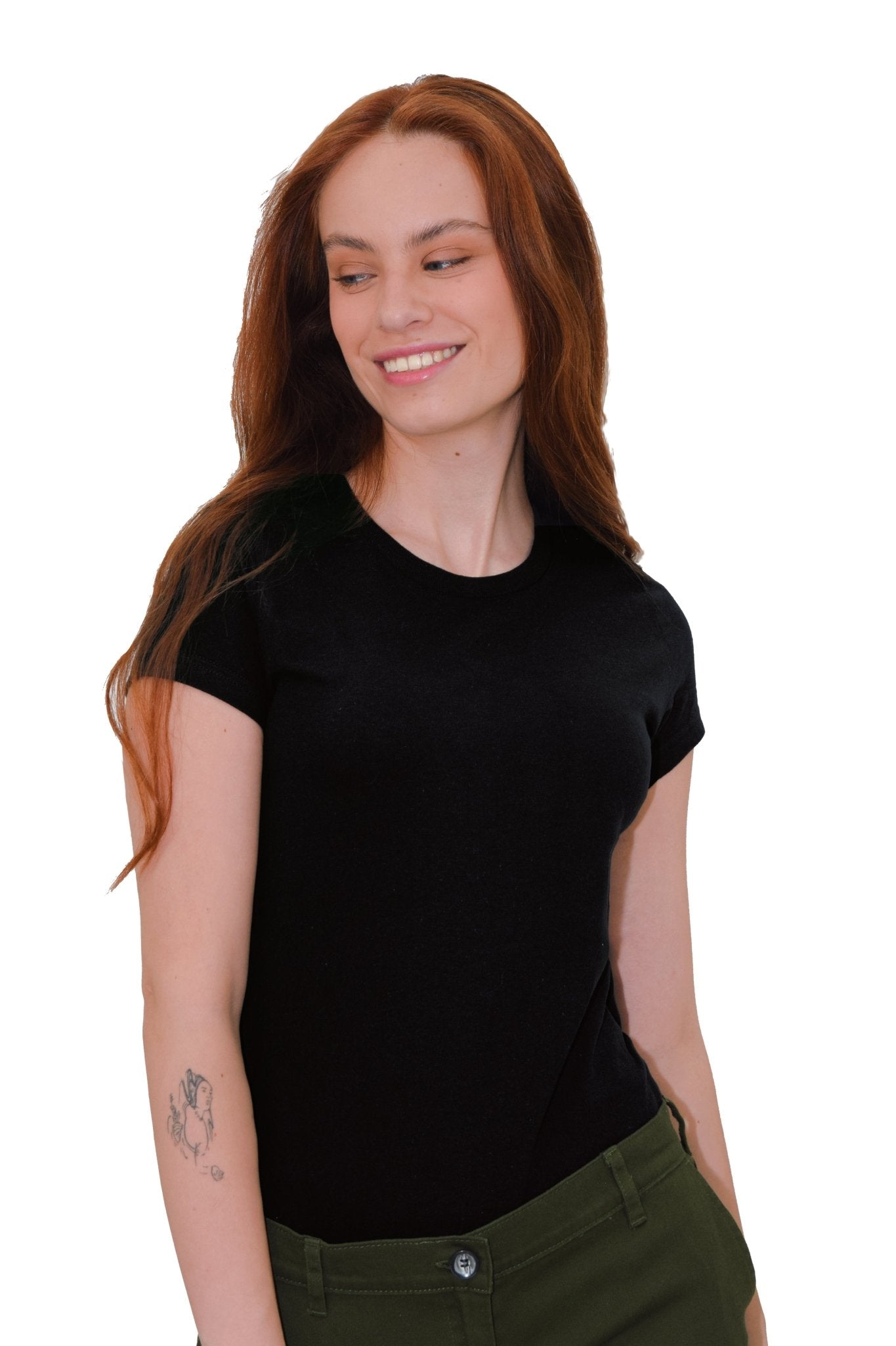 PLAYERA CUELLO REDONDO MALIBÚ MUJER #Color_Negro