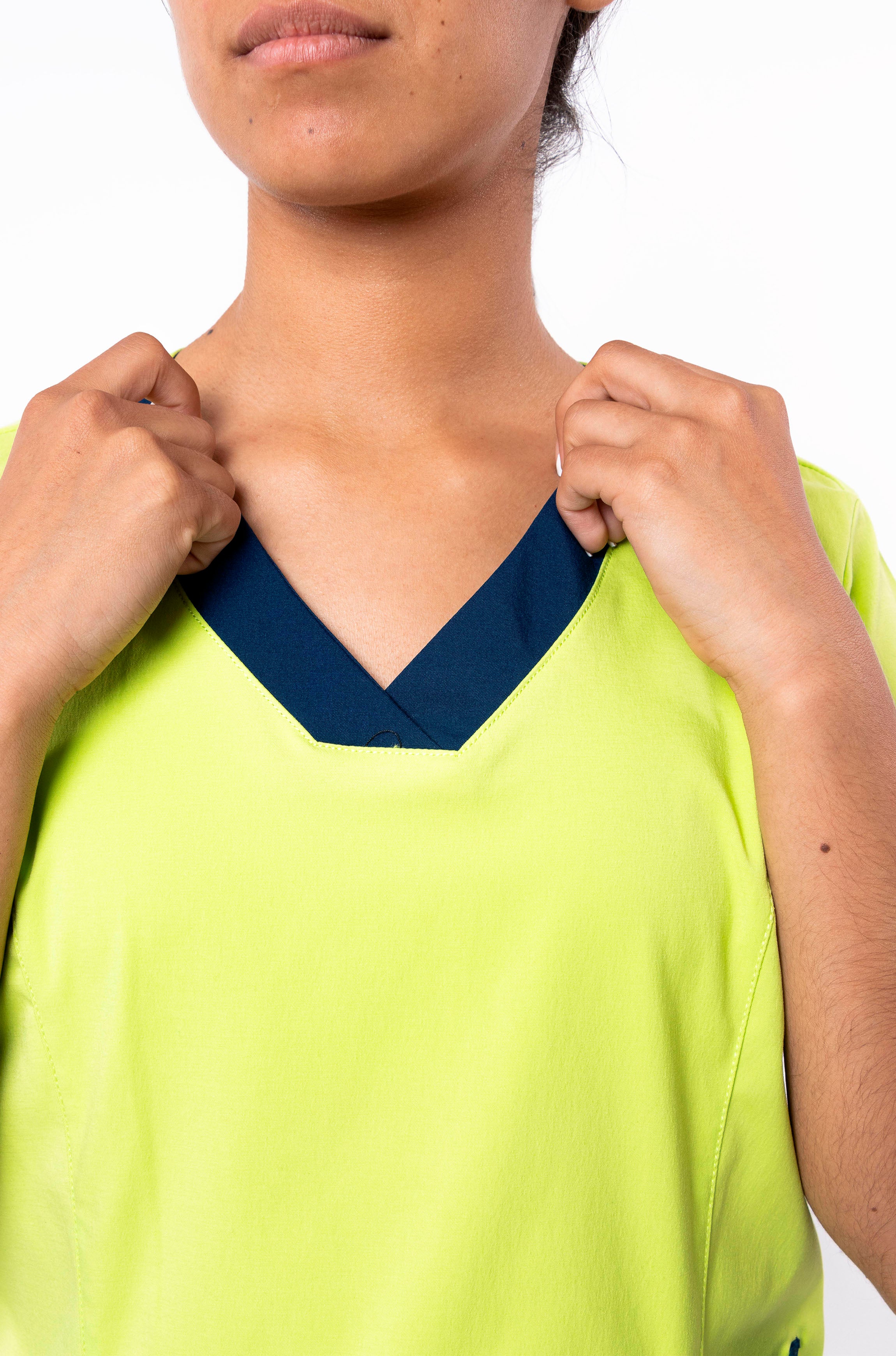 FILIPINA MÉDICA PARA SCRUB OPORTO MUJER #Color_Verde