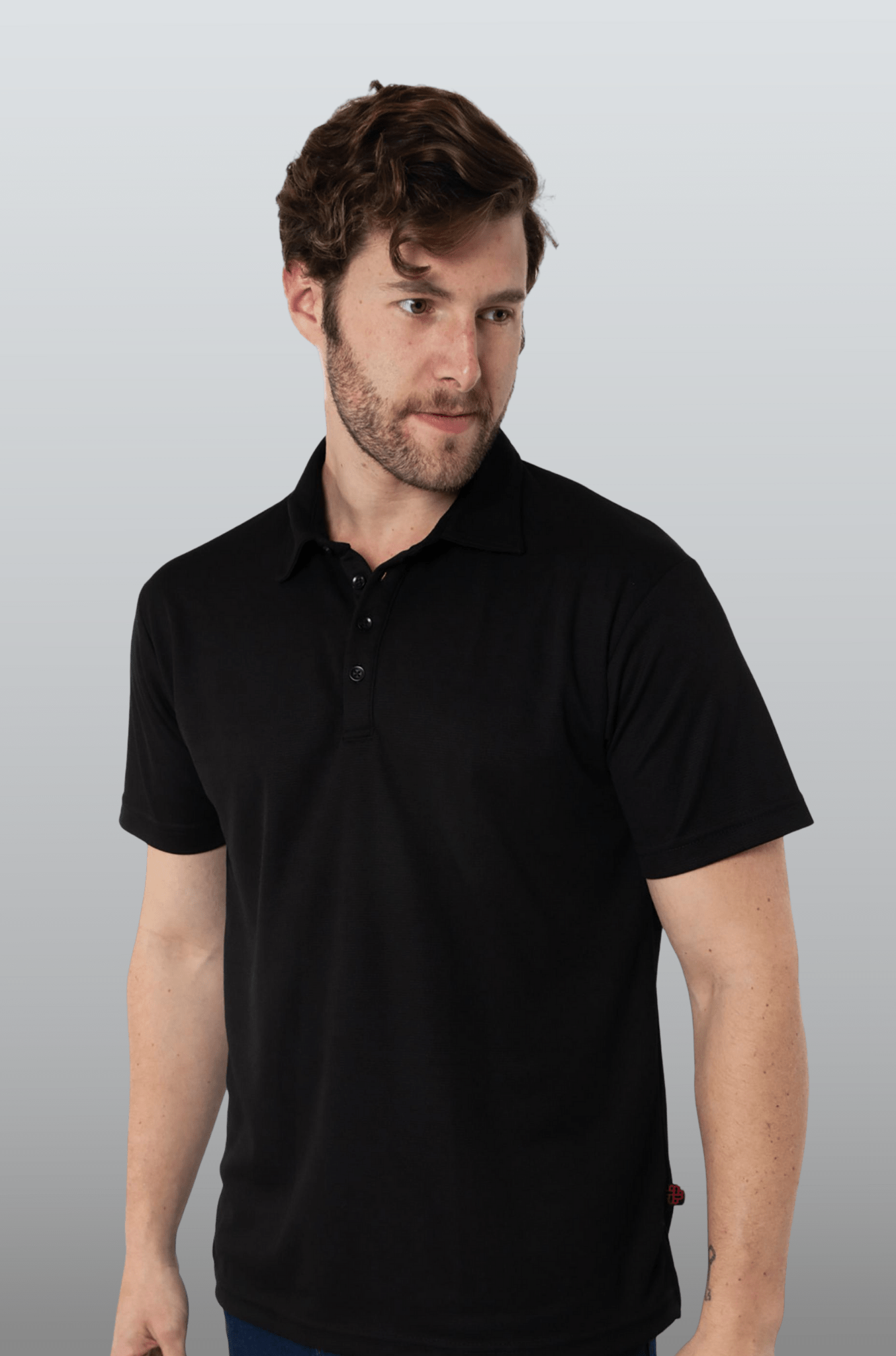 PLAYERA POLO HILOS DE PET PAMPLONA HOMBRE #Color_Negro